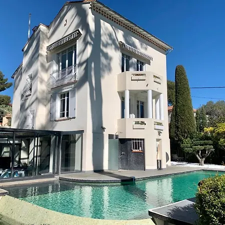 Un Joyau Vue Cap D'antibes Piscine Body Fitness Sauna & Villa *